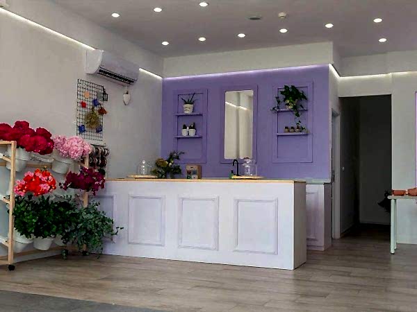 violet flower design